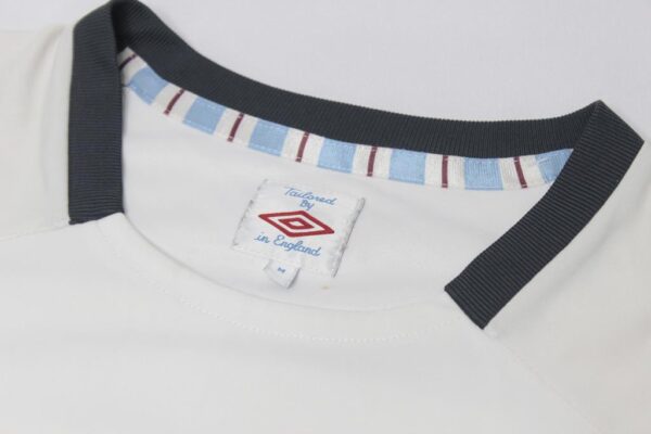 Manchester City 2010/11 Third Umbro [M] - Image 7