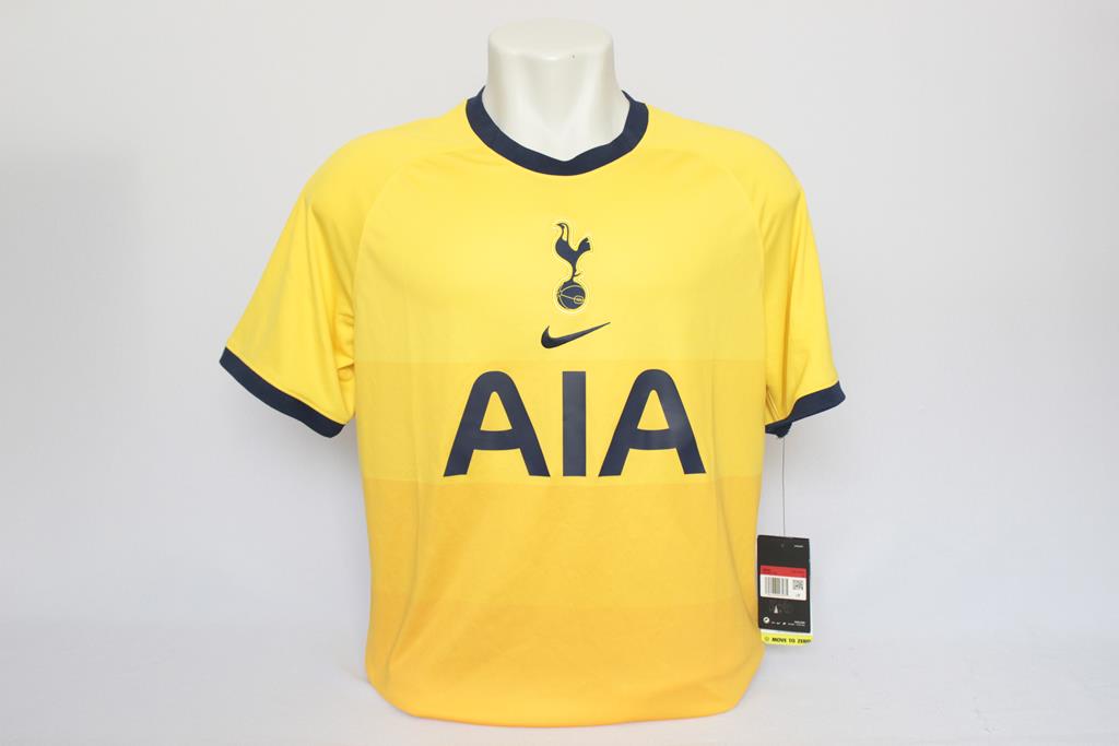 Nike store tottenham 2020