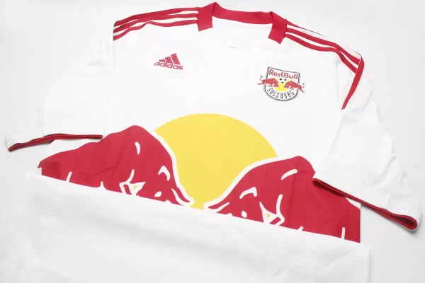 RED BULL SALZBURG 2012 HOME