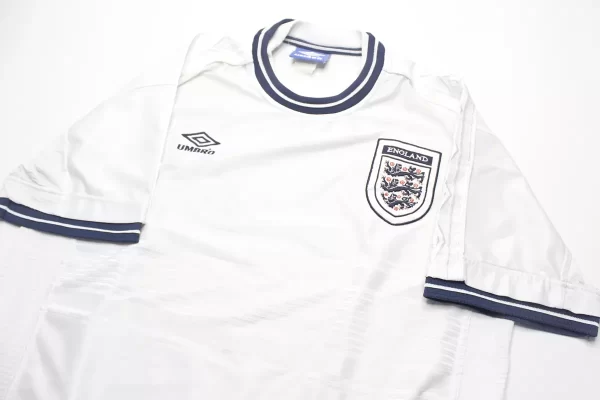 Inglaterra 1999/00 Home