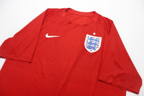 Inglaterra 2018 Away