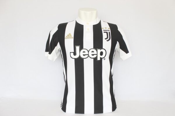 Juventus 2017/18 Home