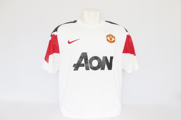 Manchester United 2010/11 Away