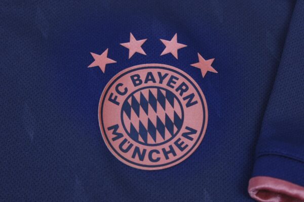 BAYERN DE MUNQUE 2019/20 AWAY