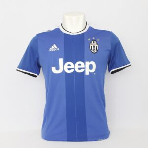 Juventus 2016/17 Away