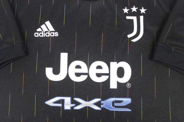 Juventus 2021/22 Away