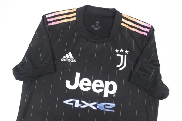 Juventus 2021/22 Away