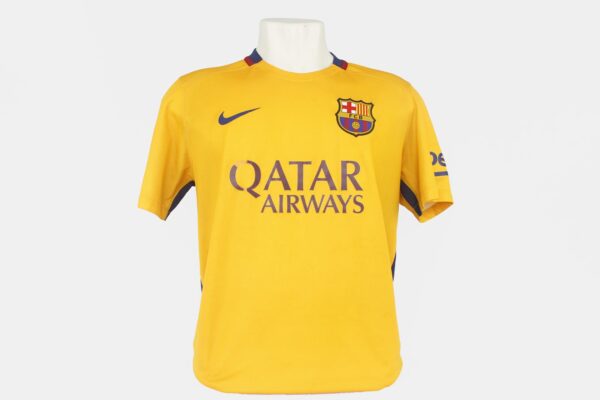 Barcelona 2015/16 Away