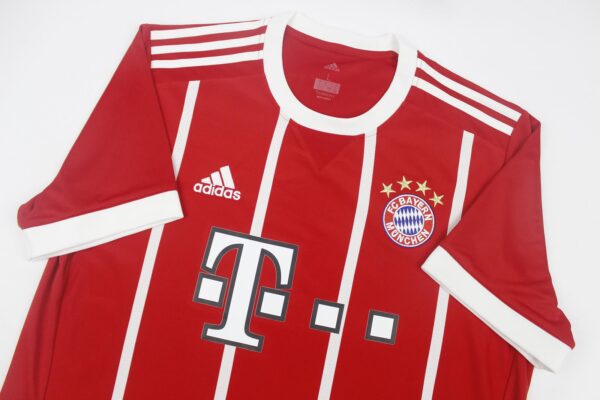 Bayern de Munique 2016/17 Home