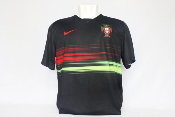 Portugal 2015 Away