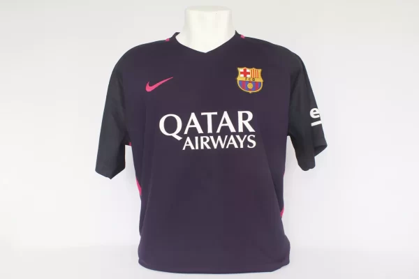 Barcelona 2016/17 Away