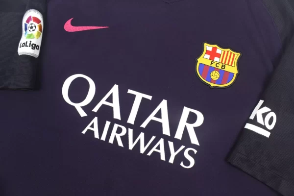 Barcelona 2016/17 Away