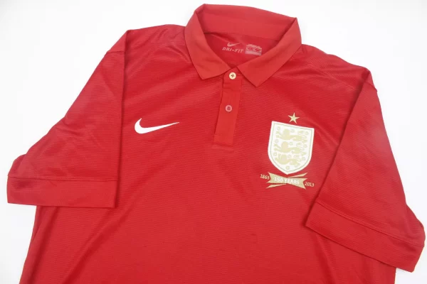 Inglaterra 2013 Away