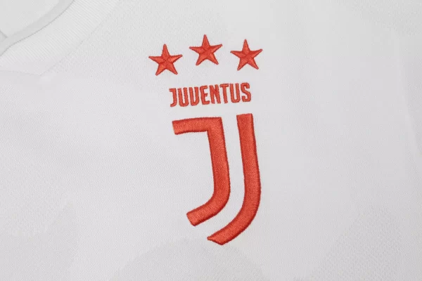 Juventus 2019/20 Away