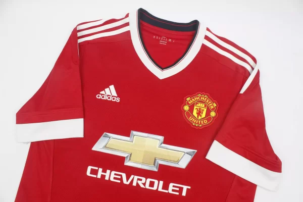 Manchester United 2015/16 Home