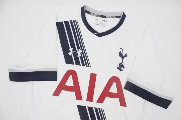 Tottenham 2015/16 Home