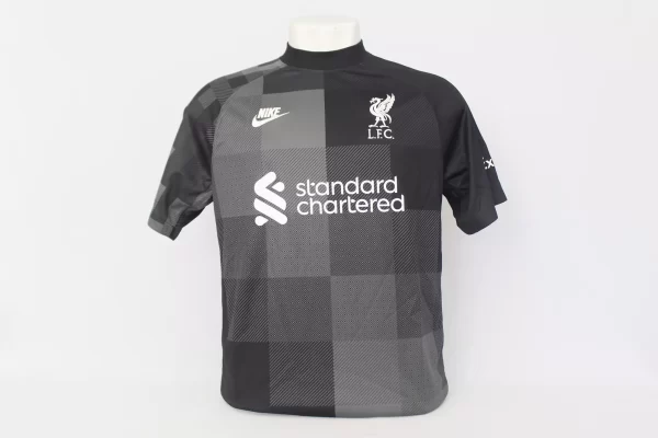 Liverpool 2021/22 Goleiro