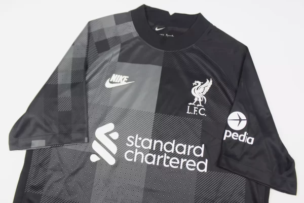 Liverpool 2021/22 Goleiro