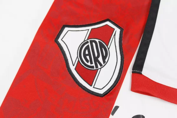 River Plate 2013 Home