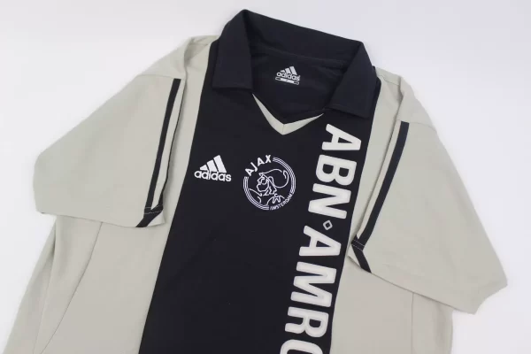 Ajax 2001/02 Away