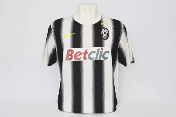 Juventus 2011/12 Home