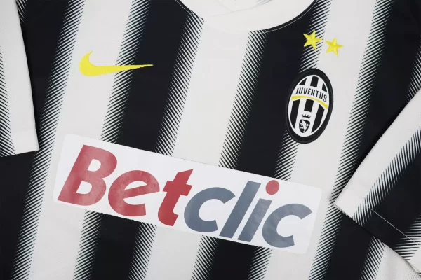 Juventus 2011/12 Home