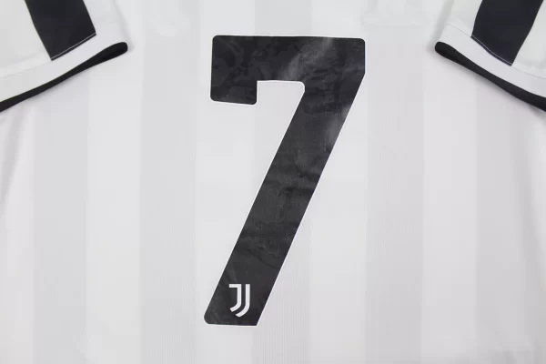 Juventus 2022/23 Home