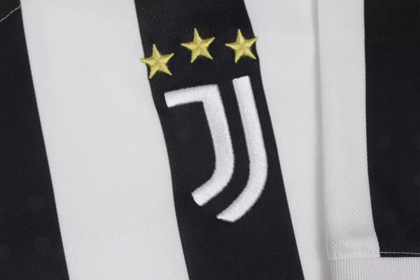 Juventus 2022/23 Home