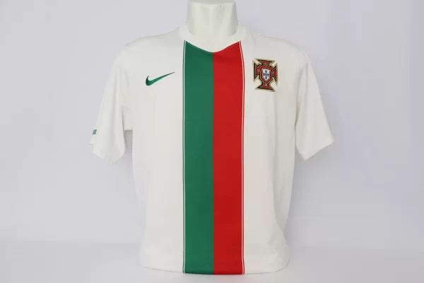 Portugal 2010 Away