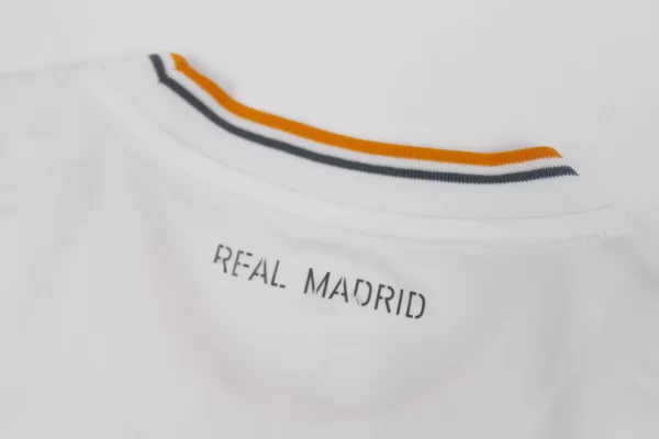 Real Madrid 2013/14 Home