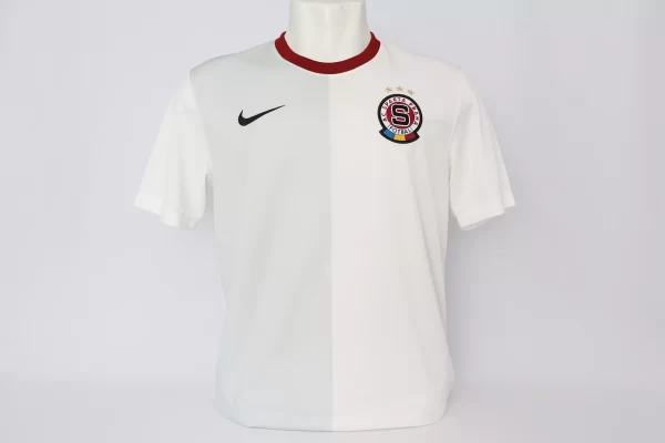 Sparta Praha 2012/13 Home