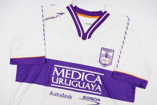 Defensor 2012 Away