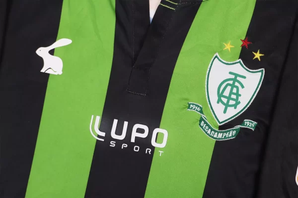 América Mineiro 2013 Home #10 Lupo [M] - Image 4