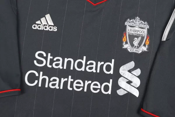 Liverpool 2010/11 Away Adidas [GG] - Image 4