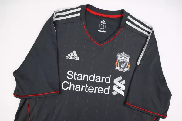 Liverpool 2010/11 Away Adidas [GG] - Image 3